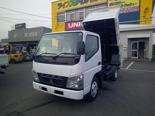 キャンター ２トン　４ＷＤ　低床　ダンプ　３方開　４ナンバー　積載２０００ｋ（3枚目）