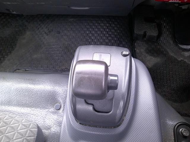 エルフトラック ３トン　４ＷＤ　ワイドロング　搬送車　スライドローダー　乗用車運搬車　オートマ　ウインチ　リモコン　積載３０００ｋ　荷台内寸長さ５５０センチ　幅２０６センチ（13枚目）