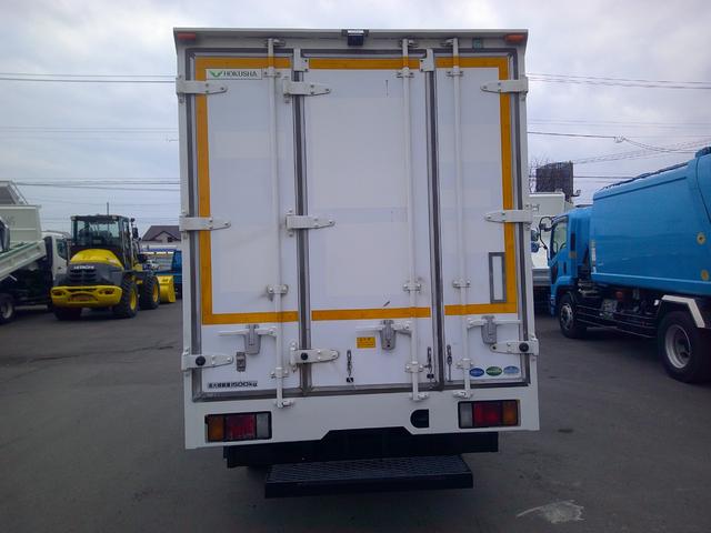 エルフトラック １．５トン　４ＷＤ　箱車　アルミバン　オートマ　積載１５００ｋ　車輌総重量４３６５ｋ　荷台内寸長さ３１９センチ　幅１８１センチ　高さ１８４センチ（6枚目）