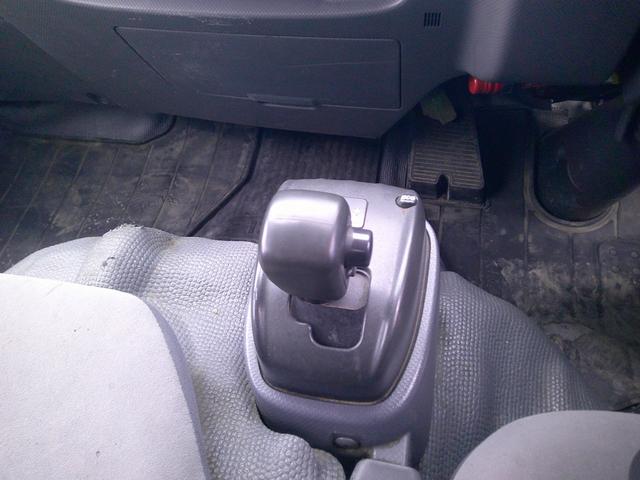 エルフトラック １．５トン　４ＷＤ　箱車　アルミバン　オートマ　積載１５００ｋ　車輌総重量４３６５ｋ　荷台内寸長さ３１９センチ　幅１８１センチ　高さ１８４センチ（12枚目）