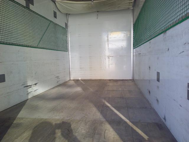 キャンター １．５トン　４ＷＤ　箱車　アルミバン　オートマ　荷台内寸長さ３１６センチ　幅１８１センチ　高さ１９０センチ　車輌総重量４２９５ｋ　積載１４５０ｋ（9枚目）