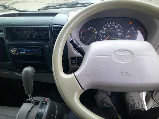 ダイナトラック 1.2トン 4WD 平ボディ アルミあおり オートマ 積載1250k(10枚目)