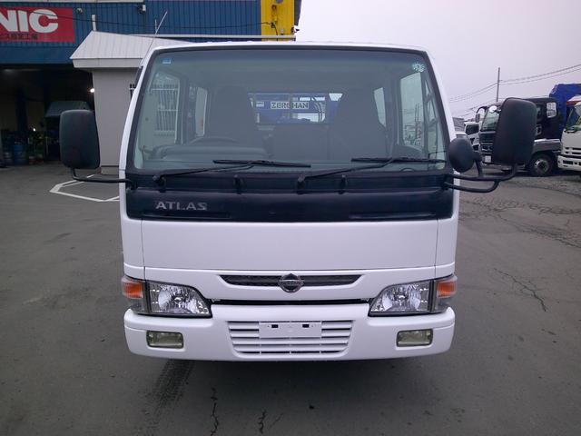 アトラストラック １トン　４ＷＤ　ダブルキャブ　２段ミニクレーン　クレーンリモコン　積載９５０ｋ　リアヒーター（2枚目）