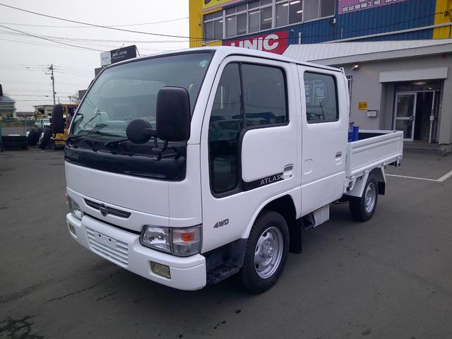 アトラストラック １トン　４ＷＤ　ダブルキャブ　２段ミニクレーン　クレーンリモコン　積載９５０ｋ　リアヒーター（3枚目）