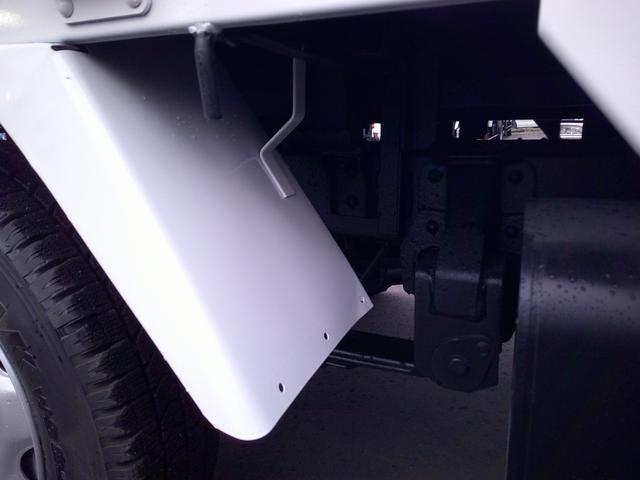 アトラストラック １トン　４ＷＤ　ダブルキャブ　２段ミニクレーン　クレーンリモコン　積載９５０ｋ　リアヒーター（17枚目）