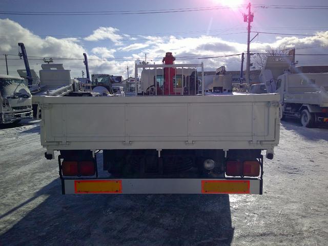 ヒノレンジャー 4トン ロング 4段クレーン ラジコン 積載2650k 荷台内寸長さ550センチ 幅214センチ 荷台床鉄板(6枚目)