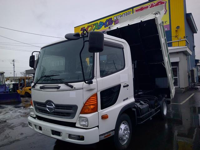 ヒノレンジャー ４トン　ダンプ　電動コボレーン　積載３５００ｋ（3枚目）