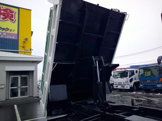 ヒノレンジャー ４トン　ダンプ　電動コボレーン　積載３５００ｋ（9枚目）