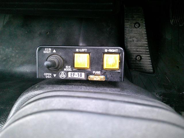 ヒノレンジャー ４トン　ダンプ　電動コボレーン　積載３５００ｋ（12枚目）