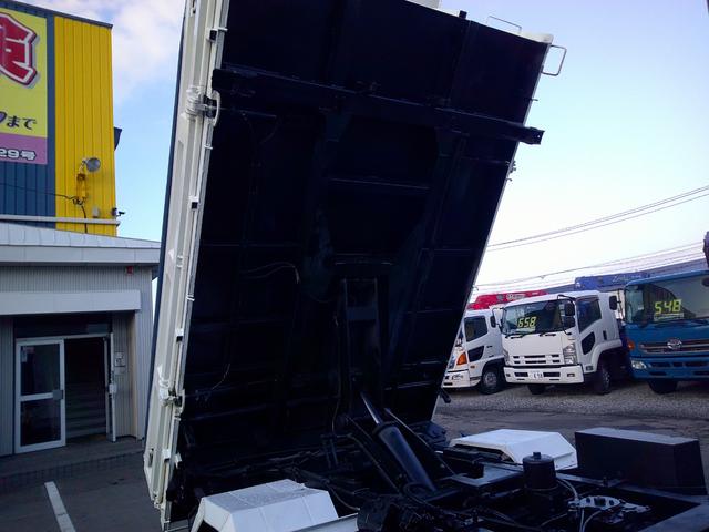 ヒノレンジャー ４トン　３転ダンプ　電動サイドゲート　積載３４００ｋ（9枚目）