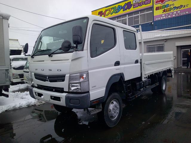 キャンター ２トン　４ＷＤ　ワイドロング　高床　ダブルキャブ　垂直パワーゲート　荷台内寸長さ３９８センチ　幅１９８センチ　積載２０００ｋ　７人乗り（3枚目）