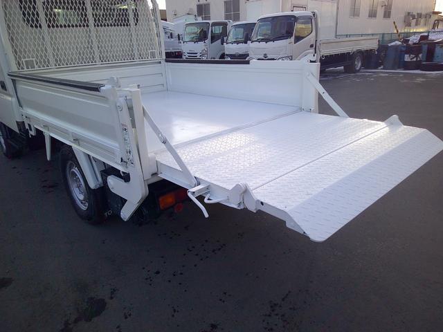 トヨエース １トン　４ＷＤ　ダブルキャブ　アーム式パワーゲート　積載６５０ｋ　リアヒーター　４ナンバー（9枚目）