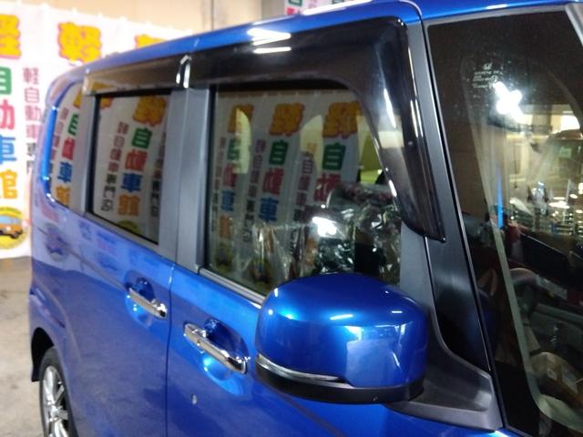 Ｎ－ＢＯＸカスタム Ｇ・ＥＸホンダセンシング　４ＷＤ　衝突軽減ブレーキ　片側パワースライドドア　ナビ＆ＴＶ　ブルートゥース　キーレスエントリー　ＥＴＣ　アイドリングストップ　ＬＥＤライト　バックモニター　スマートキー　車線逸脱防止　ＡＢＳ　ＥＳＣ（11枚目）