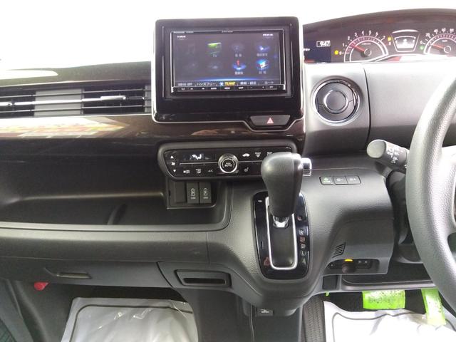 Ｎ－ＢＯＸカスタム Ｇ・ＥＸホンダセンシング　４ＷＤ　衝突軽減ブレーキ　片側パワースライドドア　ナビ＆ＴＶ　ブルートゥース　キーレスエントリー　ＥＴＣ　アイドリングストップ　ＬＥＤライト　バックモニター　スマートキー　車線逸脱防止　ＡＢＳ　ＥＳＣ（20枚目）