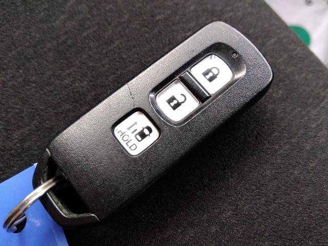 Ｎ－ＢＯＸカスタム Ｇ・ＥＸホンダセンシング　４ＷＤ　衝突軽減ブレーキ　片側パワースライドドア　ナビ＆ＴＶ　ブルートゥース　キーレスエントリー　ＥＴＣ　アイドリングストップ　ＬＥＤライト　バックモニター　スマートキー　車線逸脱防止　ＡＢＳ　ＥＳＣ（43枚目）