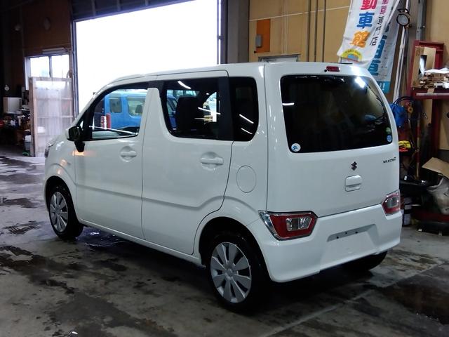 ワゴンＲ ＦＡ　４ＷＤ　シートヒーター　ＡＢＳ付き　横滑防止装置　キーレス付き　運転席エアバッグ　助手席エアバッグ　電動格納ミラー　禁煙車（4枚目）