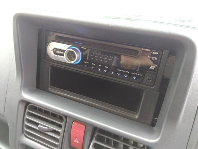 スーパーキャリイ Ｘ　パートタイム４ＷＤ　衝突軽減ブレーキ　キーレスキー　オートＬＥＤ　アイドリングＳＴＯＰ　ＶＳＣ　ＡＢＳ　Ａライト　禁煙　ＬＥＤライト　エアコン　パワステ　ＰＳ　前席ＰＷ　運転席エアバック　幌キット（18枚目）