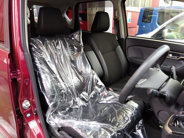 ムーヴ カスタムＸ２０ｔｈアニバサリーゴールドＥＤ　ＳＡＩＩ　４ＷＤ　衝突軽減ブレーキ　純正ナビ　フルセグＴＶ　Ｂｌｕｅｔｏｏｔｈ　横滑り防止　アイドリングストップ　バックカメラ　オートエアコン　オートライト　ＬＥＤヘッドライト　エンジンスターター（15枚目）