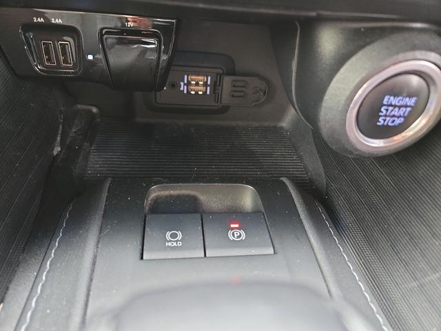 ハリアー Ｇ　４ＷＤ　ドライブレコーダー　ＥＴＣ　バックカメラ　クリアランスソナー　オートクルーズコントロール　レーンアシスト　パワーシート　衝突被害軽減システム　オートマチックハイビーム　オートライト（31枚目）