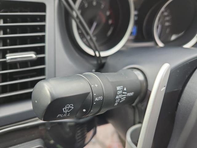 ランサー GSRエボリューションX 4WD SST ナビ アルミホイール オートライト HID AT スマートキー 電動格納ミラー 盗難防止システム 衝突安全ボディ ABS ESC エアコン パワーステアリング パワーウィンドウ(32枚目)