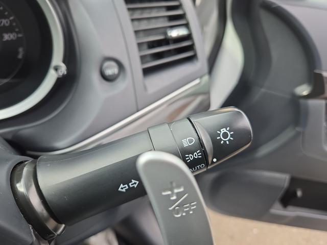 ランサー GSRエボリューションX 4WD SST ナビ アルミホイール オートライト HID AT スマートキー 電動格納ミラー 盗難防止システム 衝突安全ボディ ABS ESC エアコン パワーステアリング パワーウィンドウ(33枚目)