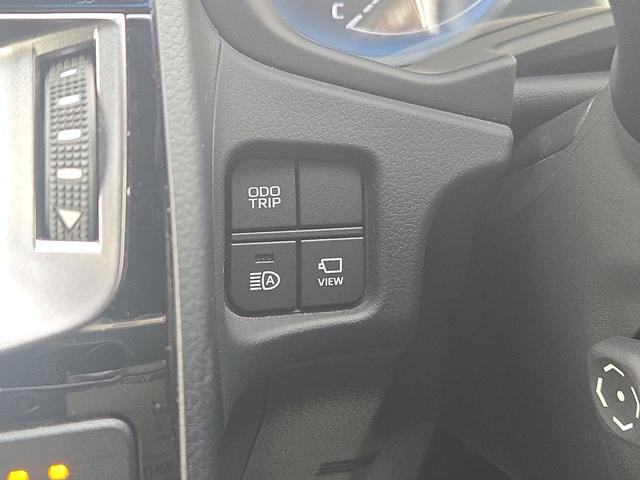 クラウンハイブリッド ＲＳアドバンス　Ｆｏｕｒ　４ＷＤ　ドライブレコーダー　クリアランスソナー　レーンアシスト　オートクルーズコントロール　衝突被害軽減システム　バックカメラ　ナビ　ＴＶ　アルミホイール　オートマチックハイビーム　オートライト（7枚目）