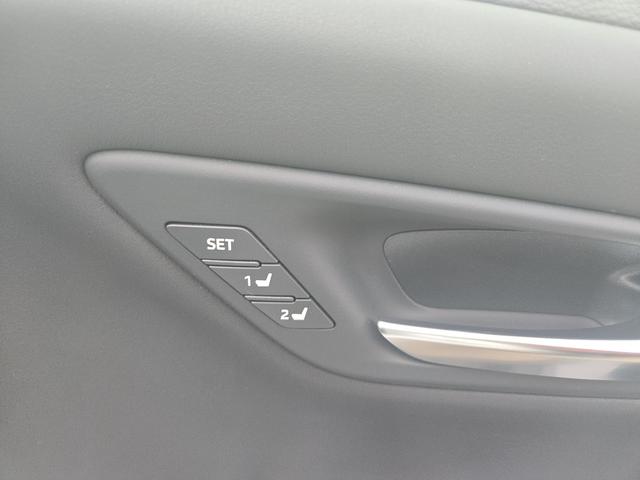 クラウンハイブリッド ＲＳアドバンス　Ｆｏｕｒ　４ＷＤ　ドライブレコーダー　クリアランスソナー　レーンアシスト　オートクルーズコントロール　衝突被害軽減システム　バックカメラ　ナビ　ＴＶ　アルミホイール　オートマチックハイビーム　オートライト（28枚目）