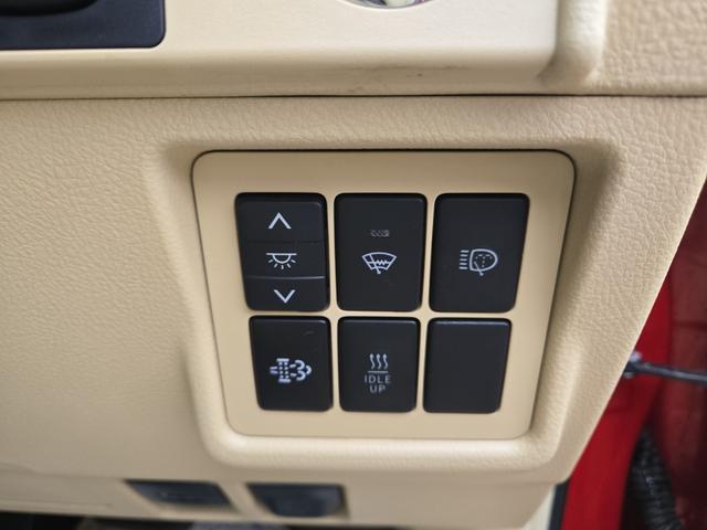 ランドクルーザープラド ＴＺ－Ｇ　４ＷＤ　ドライブレコーダー　バックカメラ　オートクルーズコントロール　パワーシート　サンルーフ　ナビ　オートライト　ＬＥＤヘッドランプ　ヘッドライトウォッシャー　アルミホイール　スマートキー（7枚目）