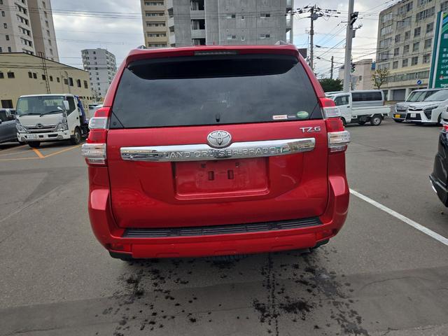 ランドクルーザープラド ＴＺ－Ｇ　４ＷＤ　ドライブレコーダー　バックカメラ　オートクルーズコントロール　パワーシート　サンルーフ　ナビ　オートライト　ＬＥＤヘッドランプ　ヘッドライトウォッシャー　アルミホイール　スマートキー（16枚目）