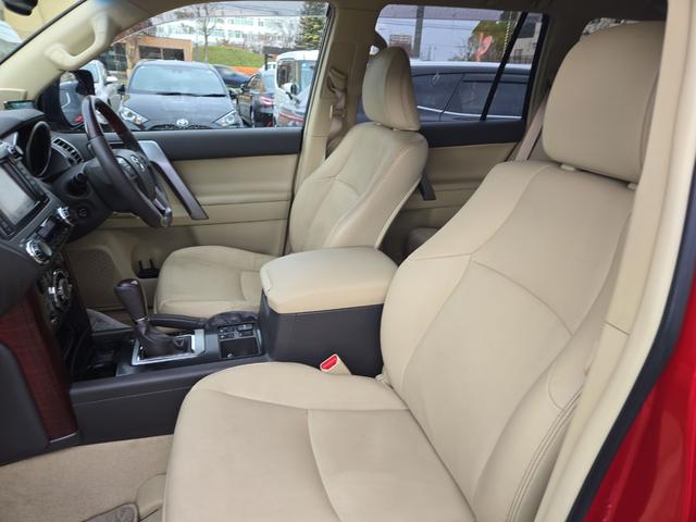 ランドクルーザープラド ＴＺ－Ｇ　４ＷＤ　ドライブレコーダー　バックカメラ　オートクルーズコントロール　パワーシート　サンルーフ　ナビ　オートライト　ＬＥＤヘッドランプ　ヘッドライトウォッシャー　アルミホイール　スマートキー（25枚目）