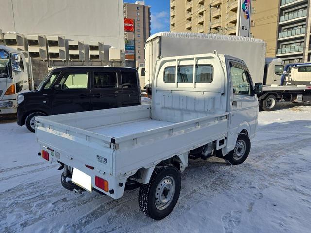キャリイトラック ＫＣエアコン・パワステ４ＷＤ　４ＷＤ　軽トラック　ＡＴ　エアコン　運転席エアバッグ（5枚目）