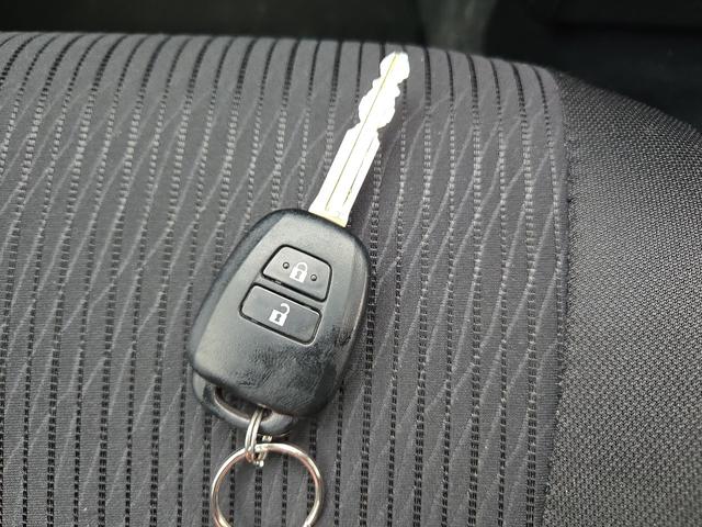 プロボックス F 4WD ドライブレコーダー ETC バックカメラ ナビ レーンアシスト 衝突被害軽減システム アルミホイール オートマチックハイビーム キーレスエントリー 電動格納ミラー 100V電源 ESC(26枚目)