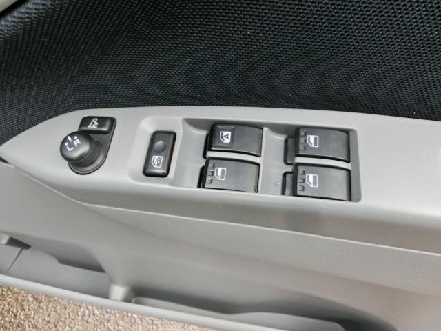 メモリアルエディション 4WD ABS(12枚目)