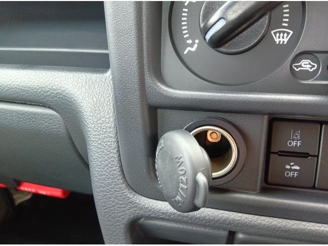 キャリイトラック KCエアコン・パワステ 4WD 届出済未使用車 衝突軽減ブレーキ 誤発進抑制装置 横滑り防止装置 キーレス アイドリングストップ ABS(8枚目)