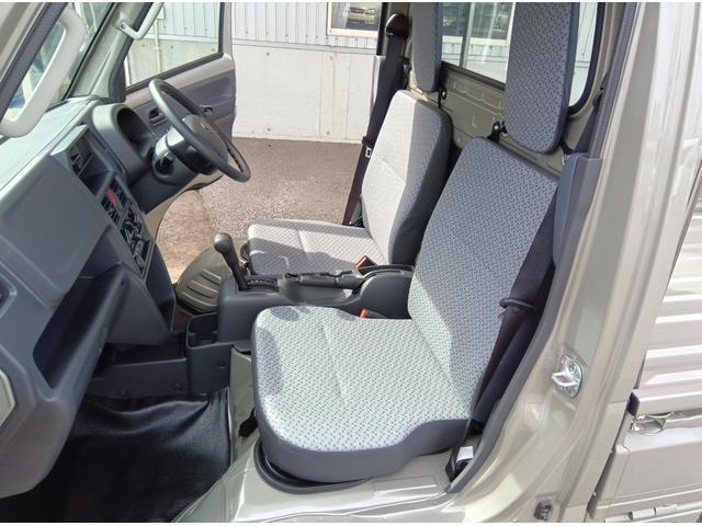 キャリイトラック KCエアコン・パワステ 4WD 届出済未使用車 衝突軽減ブレーキ 誤発進抑制装置 横滑り防止装置 キーレス アイドリングストップ ABS(13枚目)