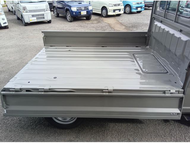 キャリイトラック KCエアコン・パワステ 4WD 届出済未使用車 衝突軽減ブレーキ 誤発進抑制装置 横滑り防止装置 キーレス アイドリングストップ ABS(27枚目)