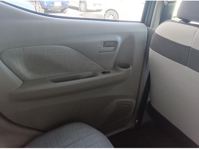 デイズ Ｘ　４ＷＤ　衝突軽減ブレーキ　Ｂｌｕｅｔｏｏｔｈ　全周囲カメラ　バックカメラ　純正ナビＴＶ　ＣＤ　スマートキー　純正アルミホイール　誤発進抑制装置　横滑り防止装置　ＡＢＳ　サイドエアバッグ（14枚目）