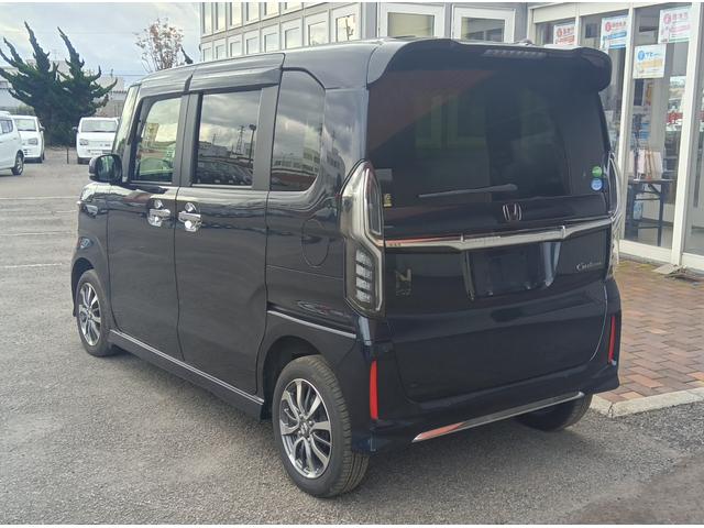 N-BOXカスタム L 後期型 4WD 衝突軽減ブレーキ Bluetooth バックカメラ 純正ナビTV 片側パワースライドドア 禁煙車 ETC シートヒーター ミラーヒーター スマートキー 誤発進抑制 アイドリングストップ(42枚目)