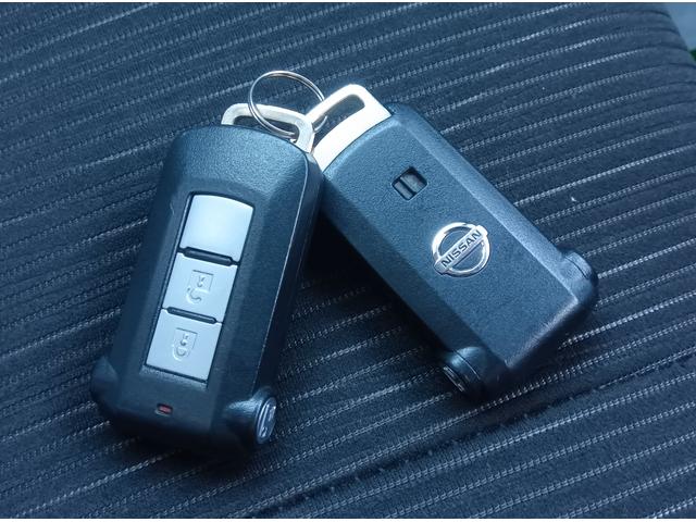 デイズルークス ハイウェイスター X Vセレクション 4WD 衝突軽減ブレーキ Bluetooth 全周囲カメラ バックカメラ 純正ナビTV 両側パワースライドドア ETC スマートキー 誤発進抑制装置 ABS アイドリングストップ 純正アルミホイール(27枚目)