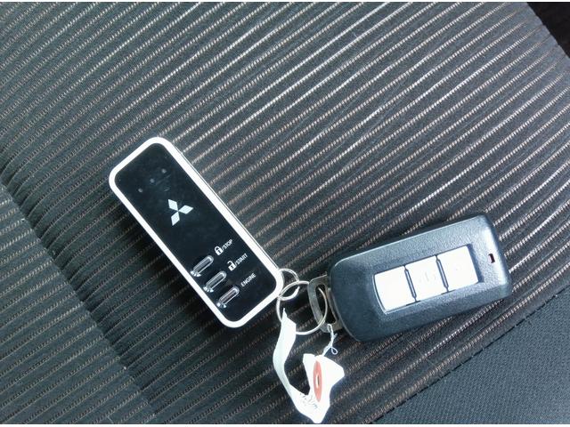 eKワゴン Gセーフティパッケージ 4WD 衝突軽減ブレーキ Bluetooth 全周囲カメラ バックカメラ 社外ナビTV エンジンスターター スマートキー シートヒーター ミラーヒーター アイドリングストップ 誤発進抑制装置(8枚目)