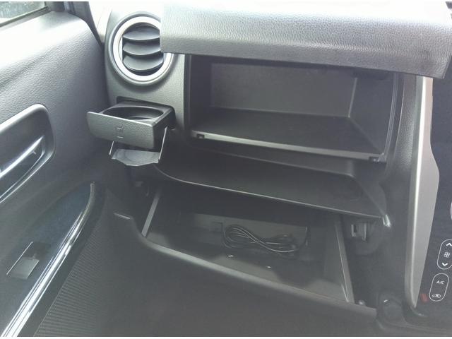 eKワゴン Gセーフティパッケージ 4WD 衝突軽減ブレーキ Bluetooth 全周囲カメラ バックカメラ 社外ナビTV エンジンスターター スマートキー シートヒーター ミラーヒーター アイドリングストップ 誤発進抑制装置(18枚目)