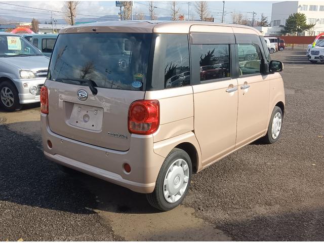 ムーヴキャンバス Ｘ　ＳＡＩＩ　４ＷＤ　衝突軽減ブレーキ　禁煙車　アイドリングストップ　スマートキー　プッシュスタート　ＣＤ　誤発進抑制装置　横滑り防止装置　ＡＢＳ（9枚目）