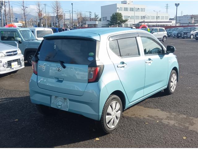 各メーカーの軽自動車をじっくり比較できるのも当店のポイントです！