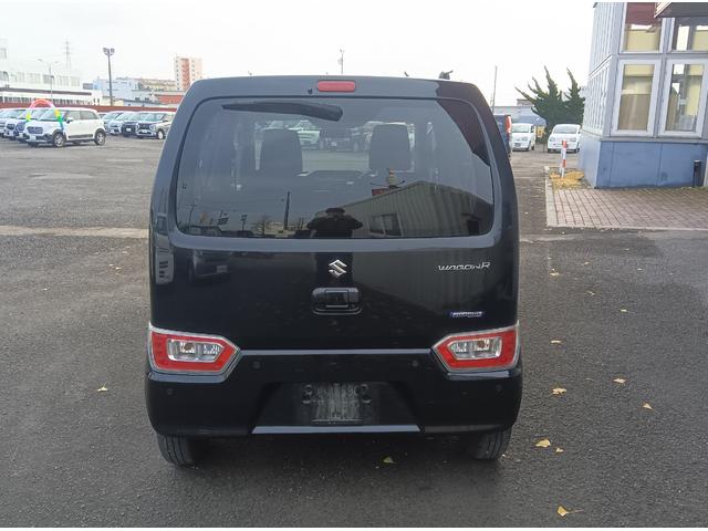 ワゴンＲ ハイブリッドＦＸ－Ｓ　全方位モニター付ディスプレイオーディオ　スズキコネクト　４ＷＤ　衝突軽減ブレーキ　Ｂｌｕｅｔｏｏｔｈ　バックカメラ　禁煙車　シートヒーター　ミラーヒーター　スマートキー　プッシュスタート（4枚目）