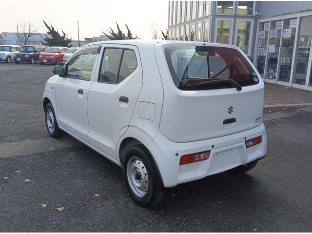 アルト ＶＰ　レーダーブレーキサポート　４ＷＤ　障害物センサー　誤発進抑制装置　横滑り防止装置　ＡＢＳ　キーレス　禁煙車　エアコン　パワステ　Ｗエアバッグ（8枚目）