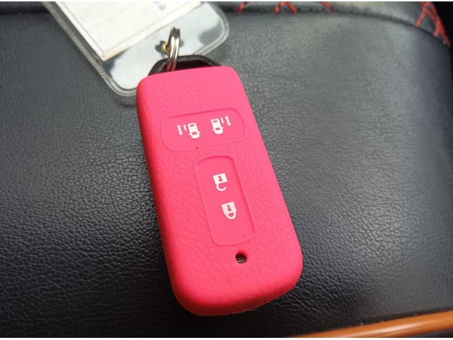 Ｎ－ＢＯＸカスタム Ｇ・ターボパッケージ　４ＷＤ　Ｂｌｕｅｔｏｏｔｈ　バックカメラ　純正ナビＴＶ　両側パワースライドドア　ＥＴＣ　スマートキー　エンジンスターター　横滑り防止装置　ミラーヒーター　ＡＢＳ　ＣＤ　ＤＶＤ　ＬＥＤヘッドライト（22枚目）