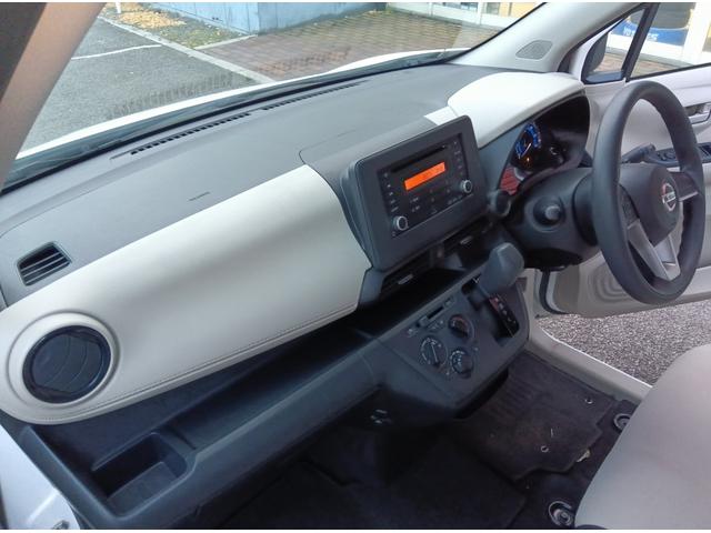 デイズ Ｂ　４ＷＤ　衝突軽減ブレーキ　シートヒーター　ミラーヒーター　ＣＤ　キーレス　アイドリングストップ　誤発進抑制装置　横滑り防止装置　Ｗ・サイドエアバッグ　ＡＢＳ（10枚目）