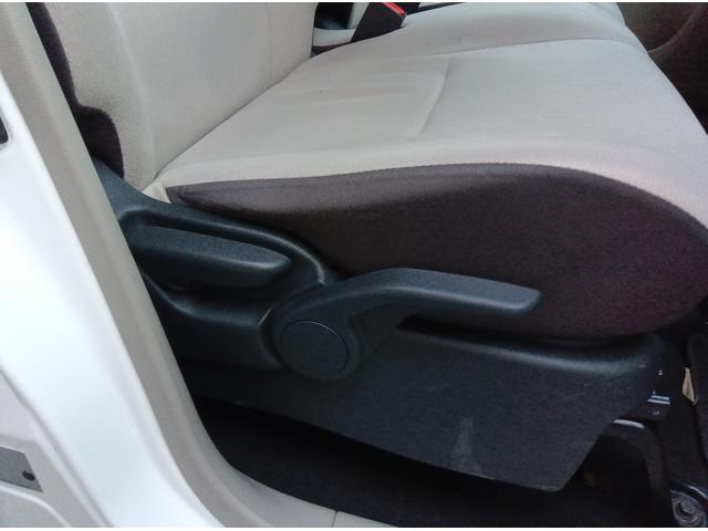 デイズ Ｂ　４ＷＤ　衝突軽減ブレーキ　シートヒーター　ミラーヒーター　ＣＤ　キーレス　アイドリングストップ　誤発進抑制装置　横滑り防止装置　Ｗ・サイドエアバッグ　ＡＢＳ（26枚目）