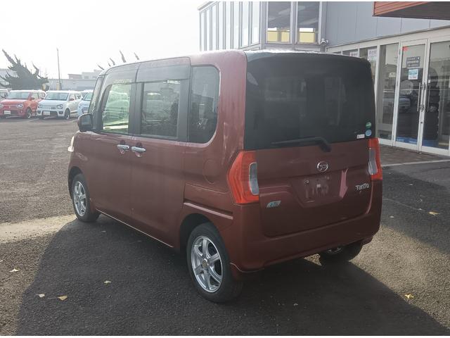 タント Ｘターボ　ＳＡ　純正ナビＴＶ・バックカメラ　４ＷＤ　衝突軽減ブレーキ　Ｂｌｕｅｔｏｏｔｈ　片側パワースライドドア　スマートキー　ＥＴＣ　ミラーヒーター　アイドリングストップ　横滑り防止装置　誤発進抑制装置　ＡＢＳ（5枚目）