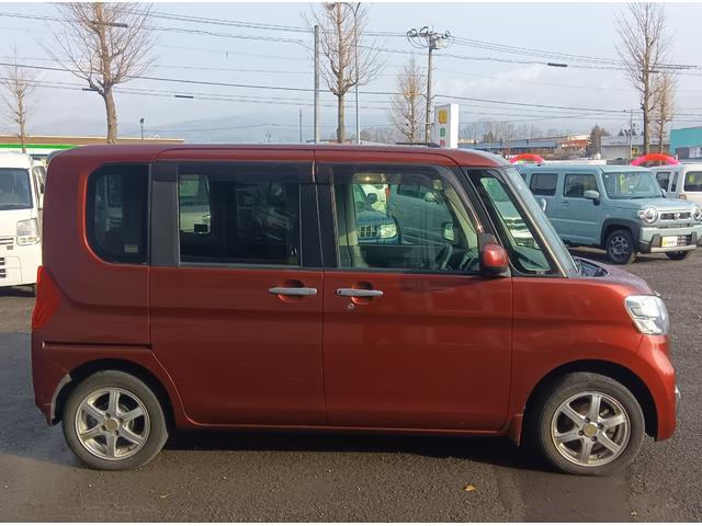 タント Ｘターボ　ＳＡ　純正ナビＴＶ・バックカメラ　４ＷＤ　衝突軽減ブレーキ　Ｂｌｕｅｔｏｏｔｈ　片側パワースライドドア　スマートキー　ＥＴＣ　ミラーヒーター　アイドリングストップ　横滑り防止装置　誤発進抑制装置　ＡＢＳ（9枚目）